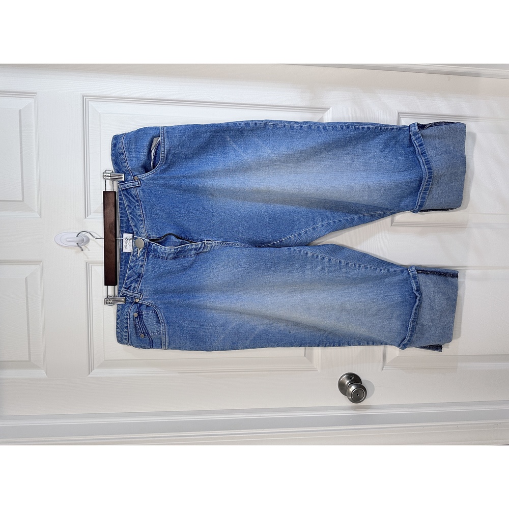 Envision Avenue Size 22W Light Blue Jean Denim Capri Large Cuff